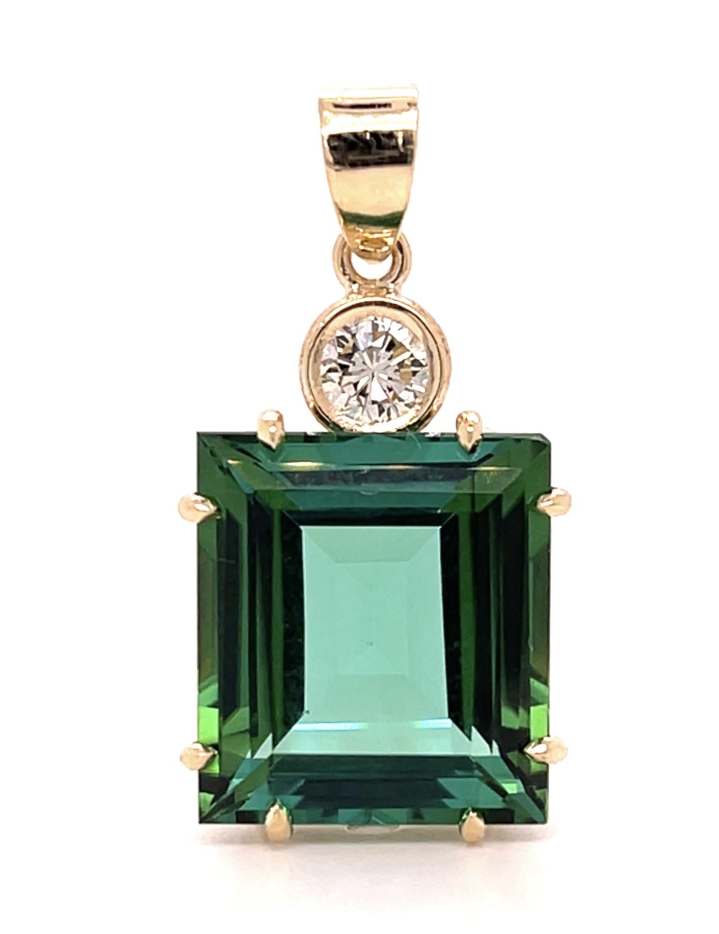 10.78ct Green Tourmaline .42ct Diamond 14KY Pendant 4.27g