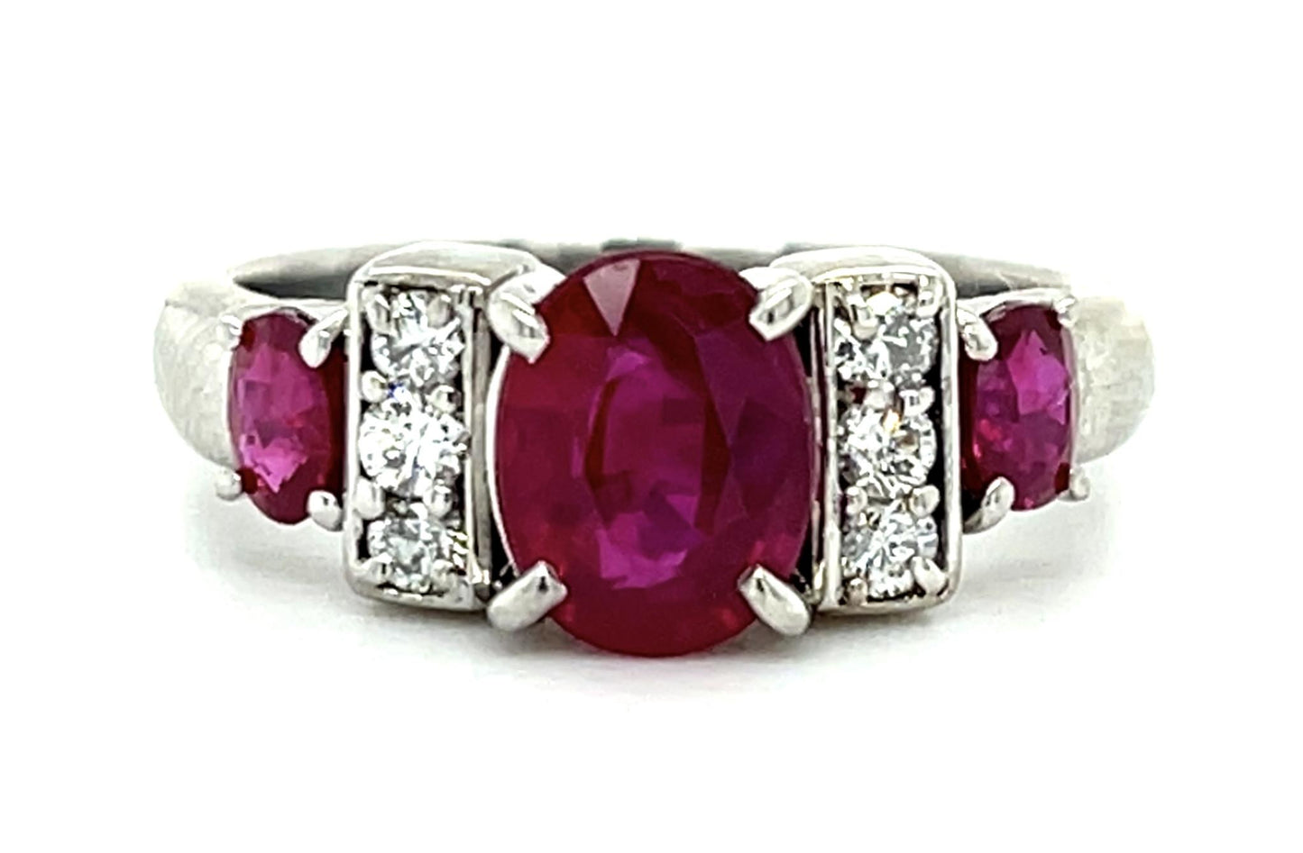 1.60t Burma Minor Ruby .23ct Diamond Platinum Ring .57ct Side Ruby 6.90g