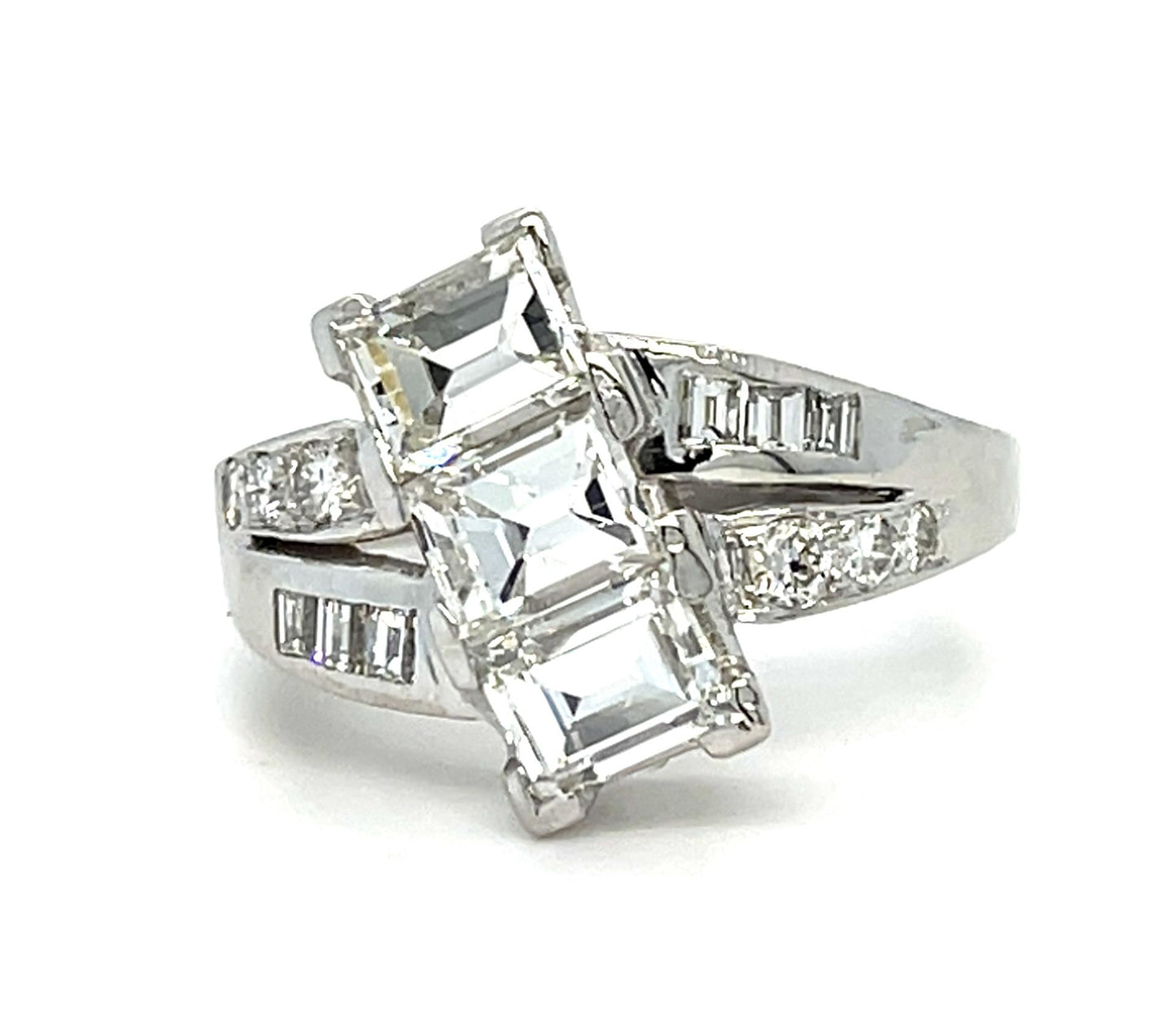 1.80ct (3 Emerald Cut Diamonds) .42ct SD Platinum Ring (Vintage 1950s) 6g 6.50 S