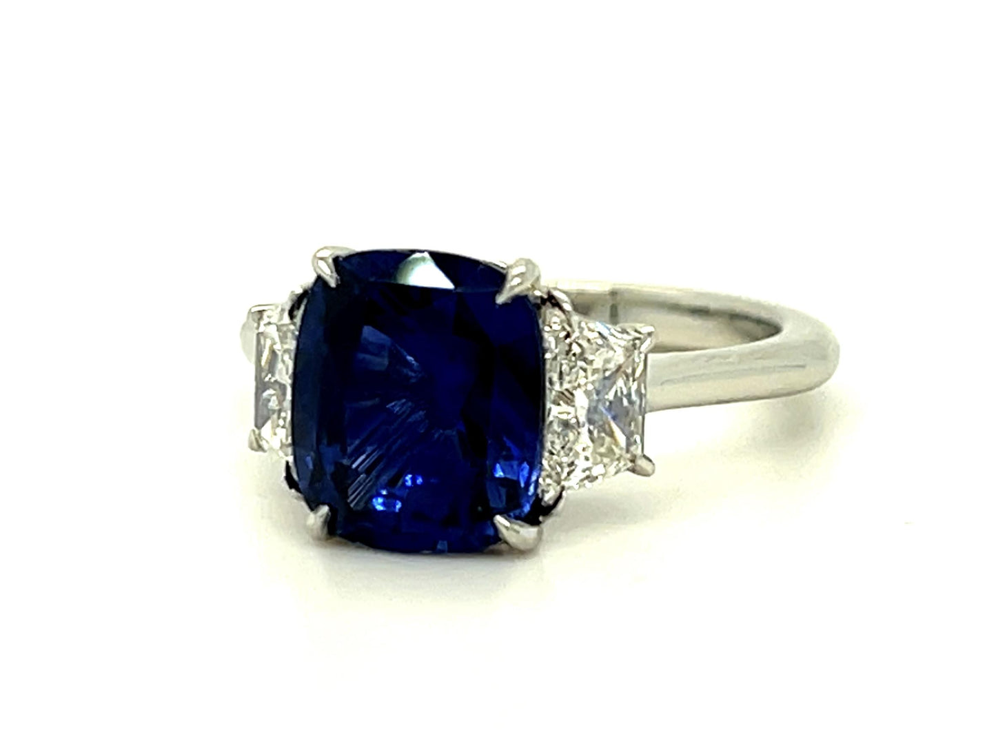 3.49ct Heated GIA Sapphire .84ct Diamond Platinum Ring 6g 5.50 Size