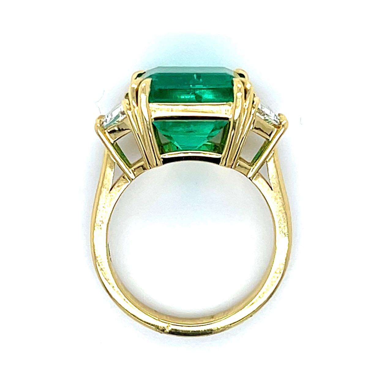 7.21ct F2 Colombian Emerald 1.05ct Diamond 18KY Ring GIA 8.50g 7 Size