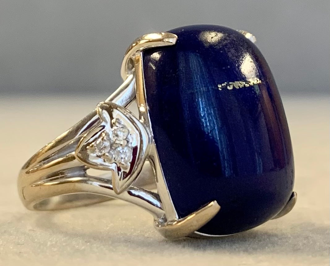 18KW Lapis Lazuli 13.72ct and Diamond Ring