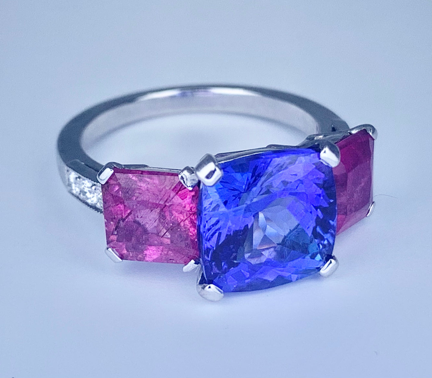 Platinum Tanzanite 4.02ct and Paraiba Tourmaline Ring