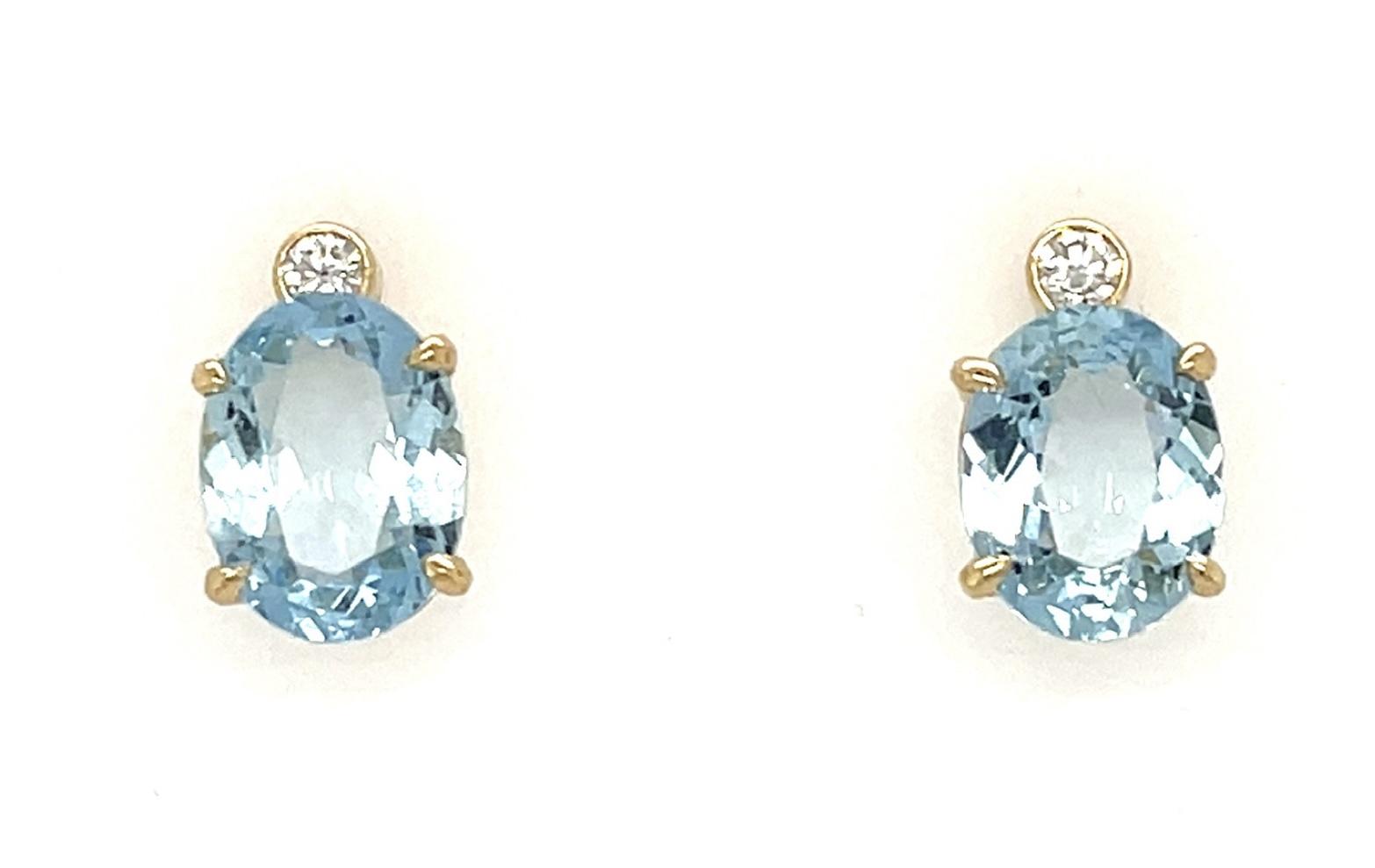 5.37ct Aquamarine .20ct Diamond 14KY Stud Earrings 3.64g
