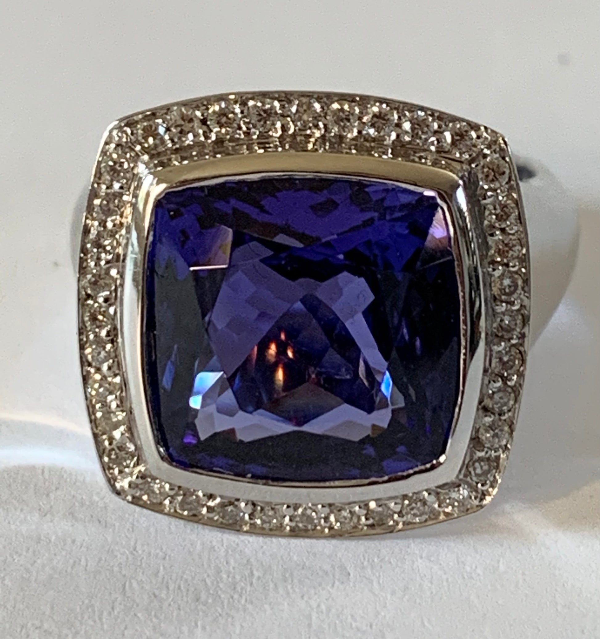 18KW Tanzanite &  Diamond Ring 8.58ct(tz) 0.36ct twt(dia) ESTATE  J.f. Size 6