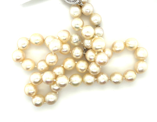 14KW Cultured Pearl Necklace 8.5-9mm Circa 1950 ESTATE  Length 20''