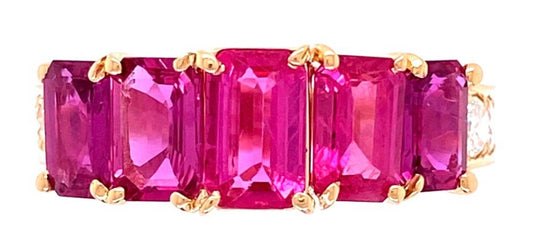 18KY Ruby & Diamond Ring 2.87ct(rby) 0.82ct twt(dia)