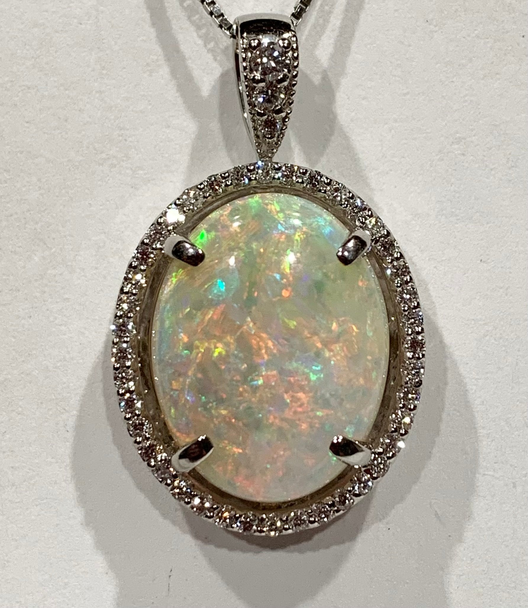 5.71ct Opal Platinum Pendant