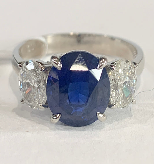 3.39ct Heated Sapphire 1.12ct Dia PT Ring