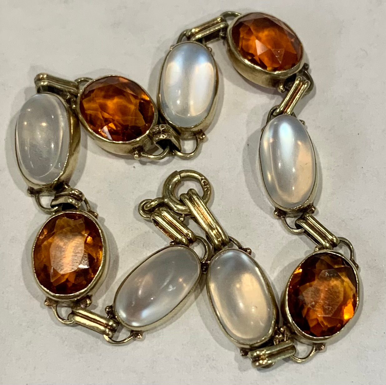 14KY Citrine & Moonstone Retro 1940s Bracelet 9gr 14.00ct(ci) 10.00ct(mnst)