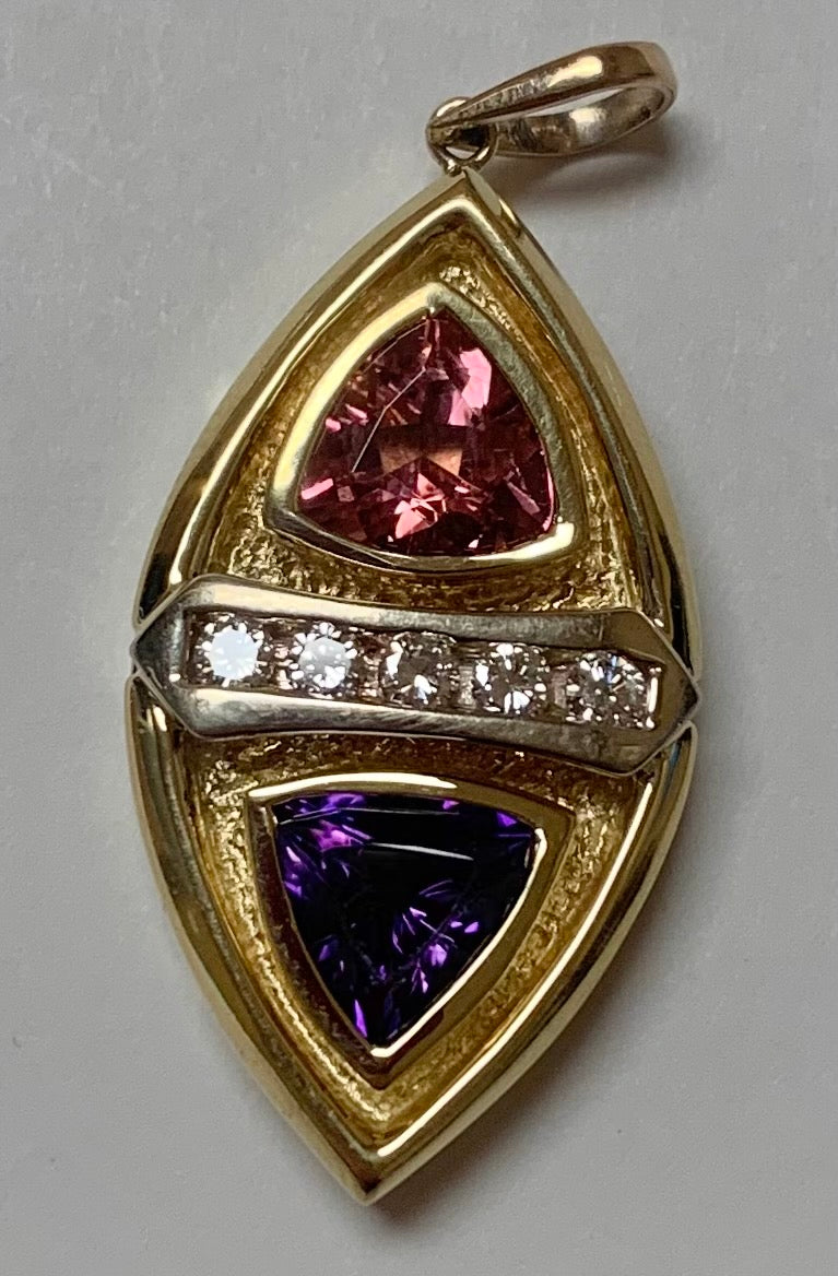 18K Tourmaline & Dia Pendant 17.7gr 2.00ct(tm) 0.52ct twt(dia)