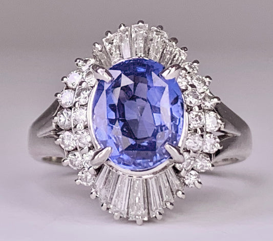 PT Sapphire & Diamond Ring 9.5gr 2.43ct(sap) 0.79ct twt(dia)