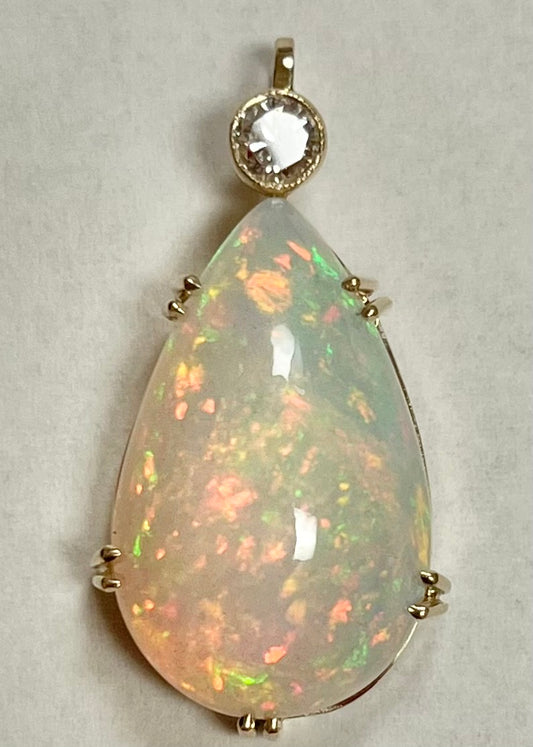 14K Opal &  Diamond Pendant 12.28ct(op) 0.25ct twt(dia) Length 1 1/4 Chain 16"
