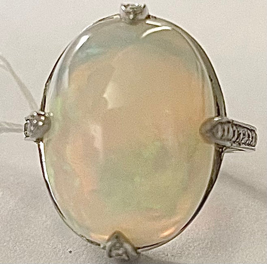 PT Opal & Diamond Ring 11.4gr 14.72ct(op) 1.40ct twt(dia) Size 6.50