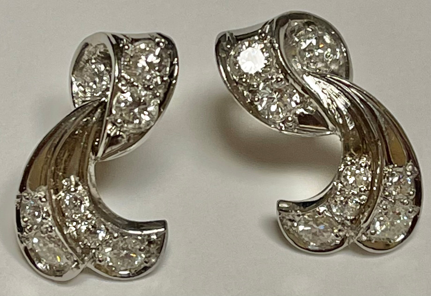 1.34ct Diamond Earrings Circa 1960s