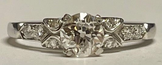 PT Diamond Ring Handmade 5.6gr 0.77ct(dia) Size 9 Approx Center Stone Sd .16ct