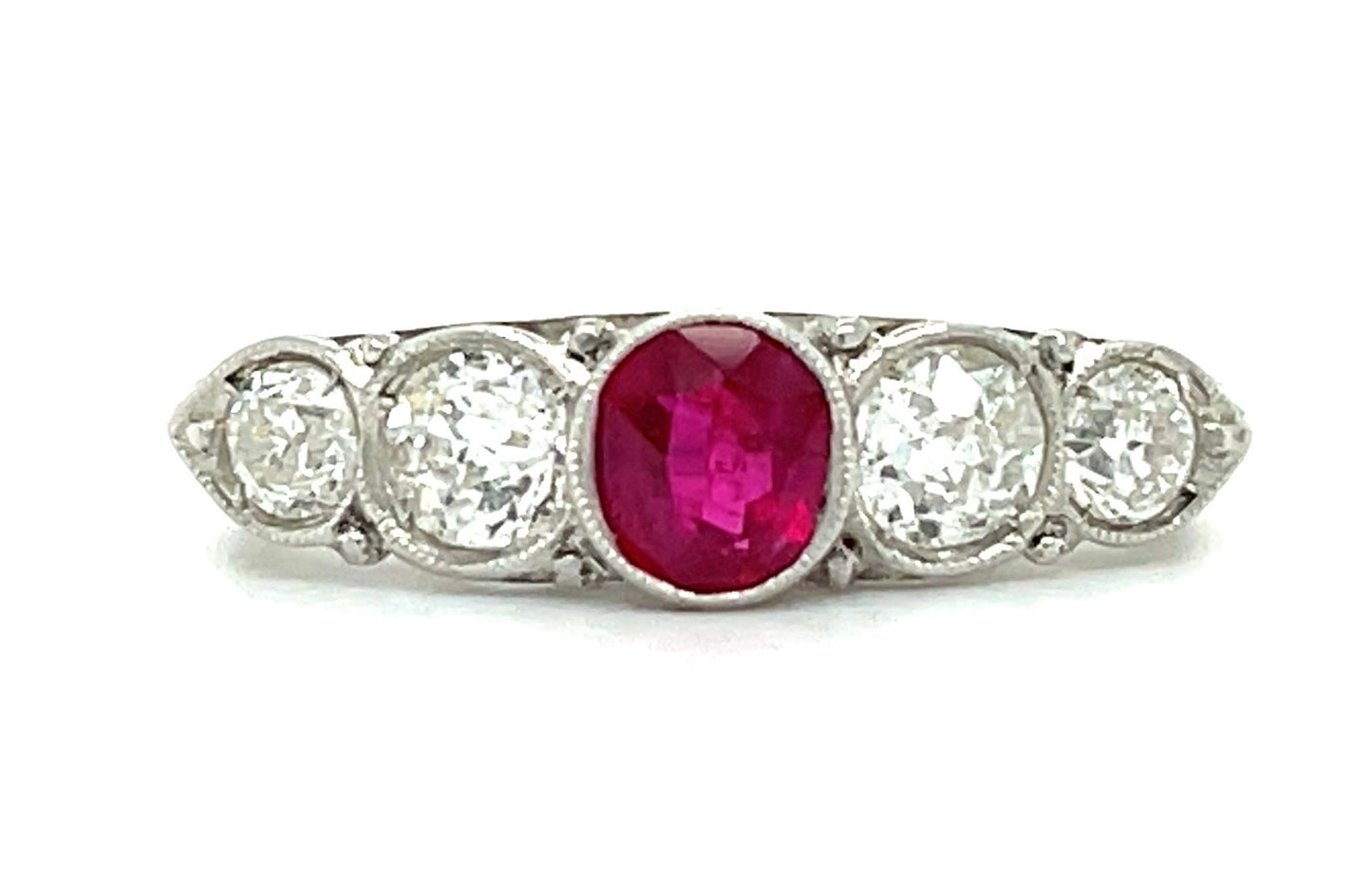 Estate  0.60ct Ruby &  0.80ctw Diamond PT  3.10gr Art Deco Ring Circa 1930s Size