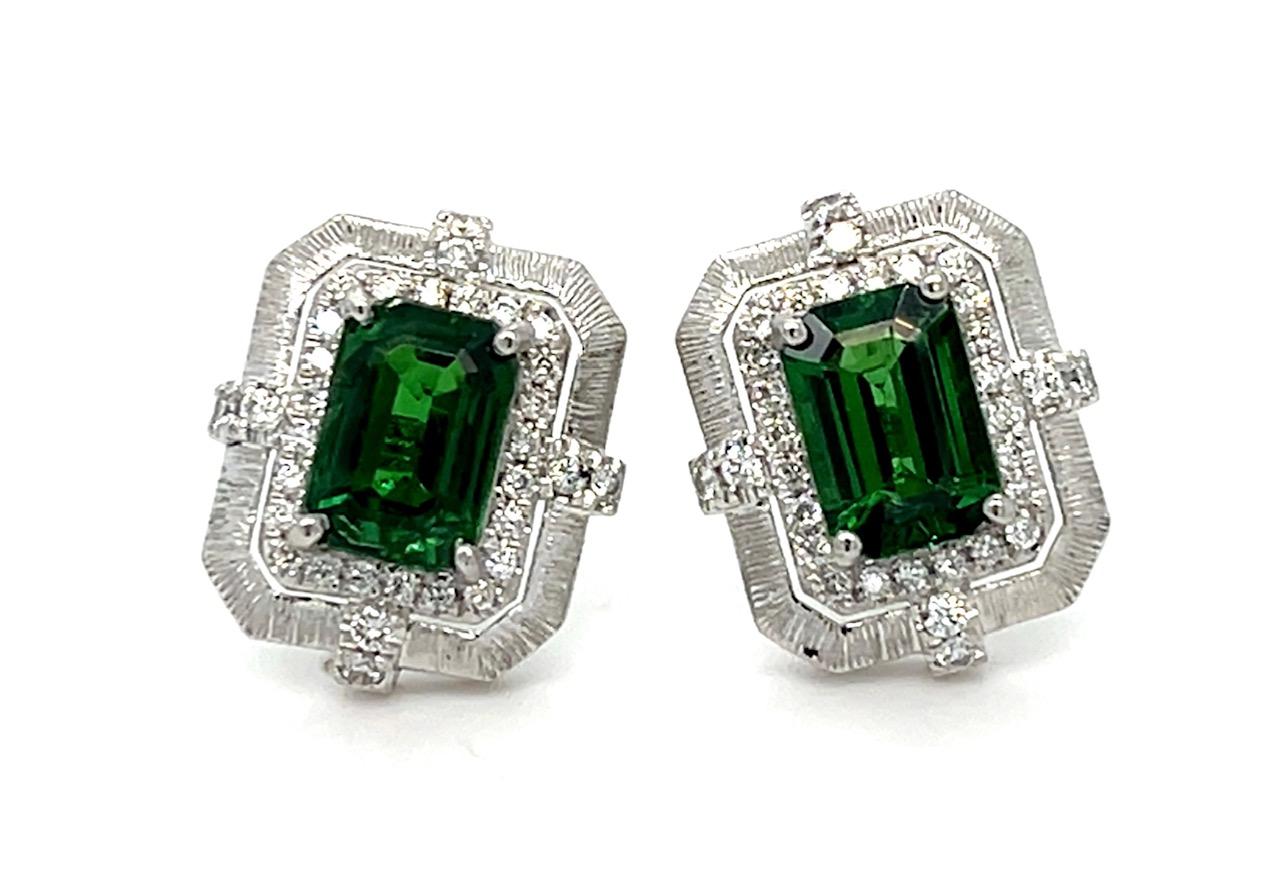 2.25ct Tsavorite .28ct Diamond Platinum Earrings 4.50g 1/4"