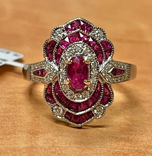 0.52ct Ruby &  0.22ctw Diamond 18KW  4.85gr Ring Side Ruby 2ct Size 6.75