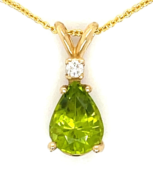 1.50ct Peridot &  0.03ctw Diamond 14KY  2.15gr Pendant Length 16