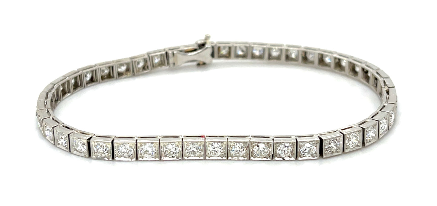 Estate  5.75ct Diamond PT  17.57gr Art Deco Bracelet Circa 1930s Length 7.25