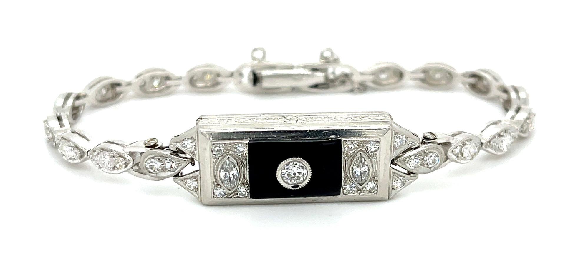.25ct Diamond & Onyx PT/14K 17.00gr Bracelet Circa 1940s 2.50ct Sd
