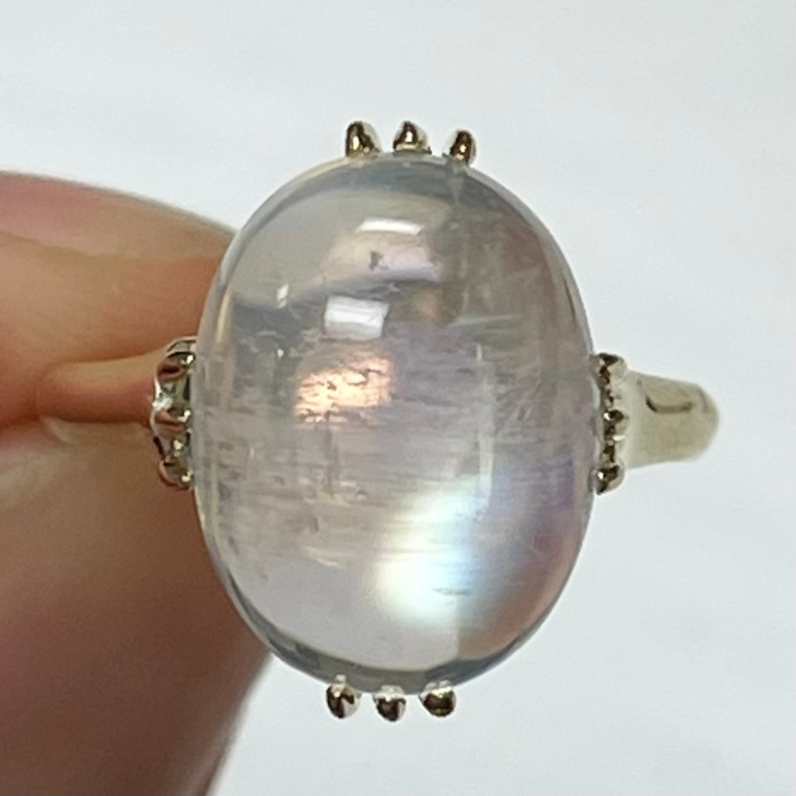 8.46ct Moonstone 14KY  4.86gr Ring