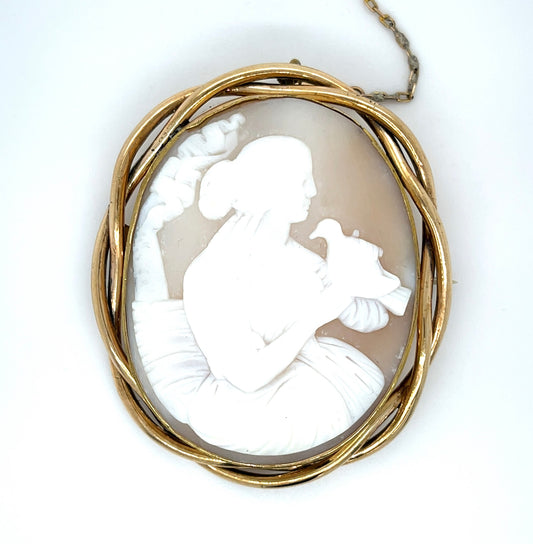 Estate  Cameo 12K  15.60gr Victorian Pendant Circa 1880s Length 2.50