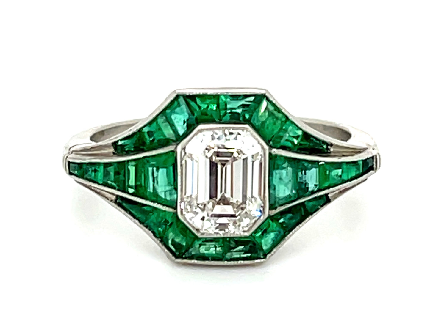 1.04ct Diamond Emerald Cut &  1.70ctw Emerald PT  5.33gr Ring Size 7