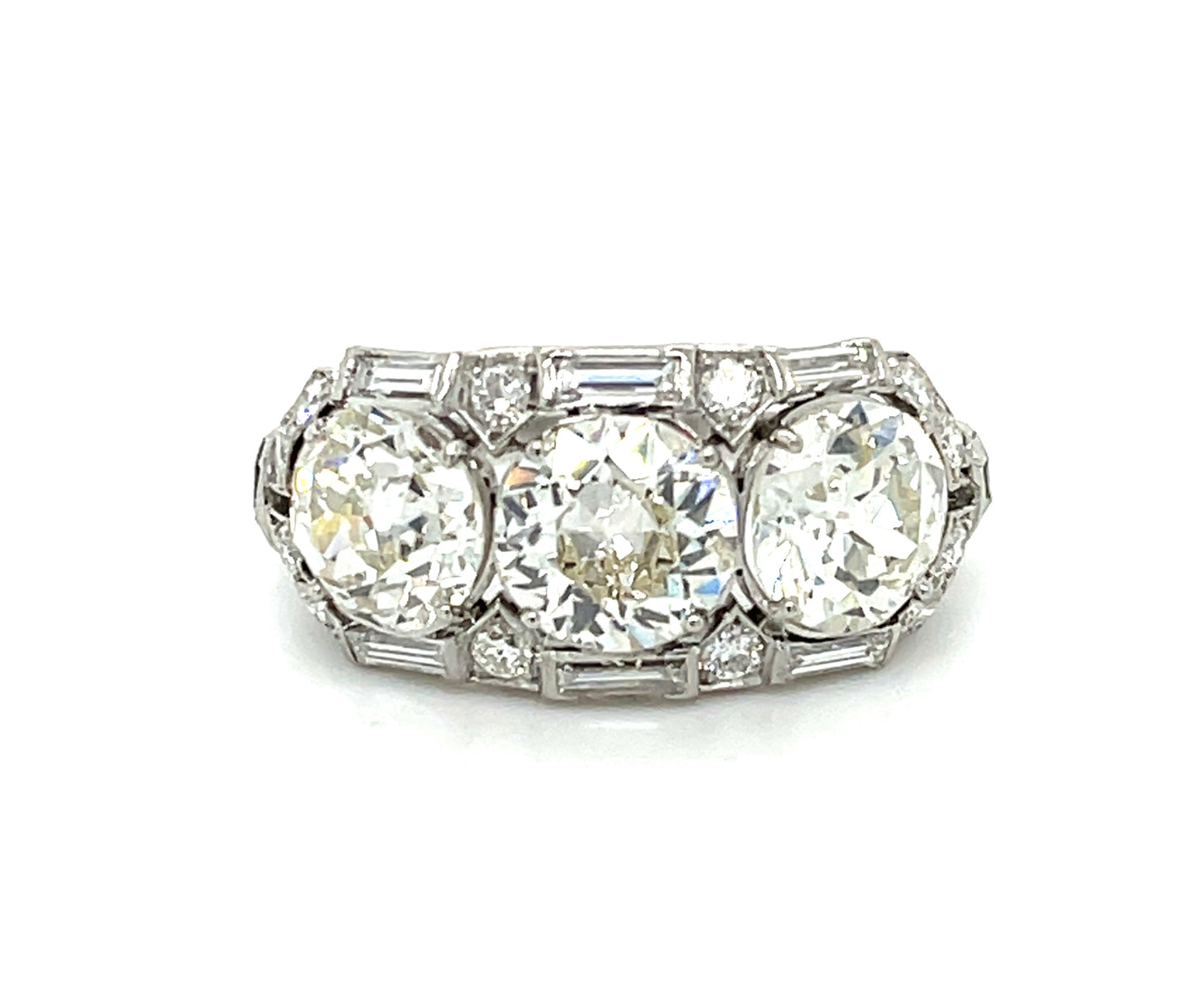 Art Deco Three Stone Diamond Platinum Ring (Vintage Circa 1930s) 1.57ct Old European Cut (OEC) Center Diamond 1.50ct GIA K SI1 OEC 1.25ct OEC 1.10ct Side Diamonds