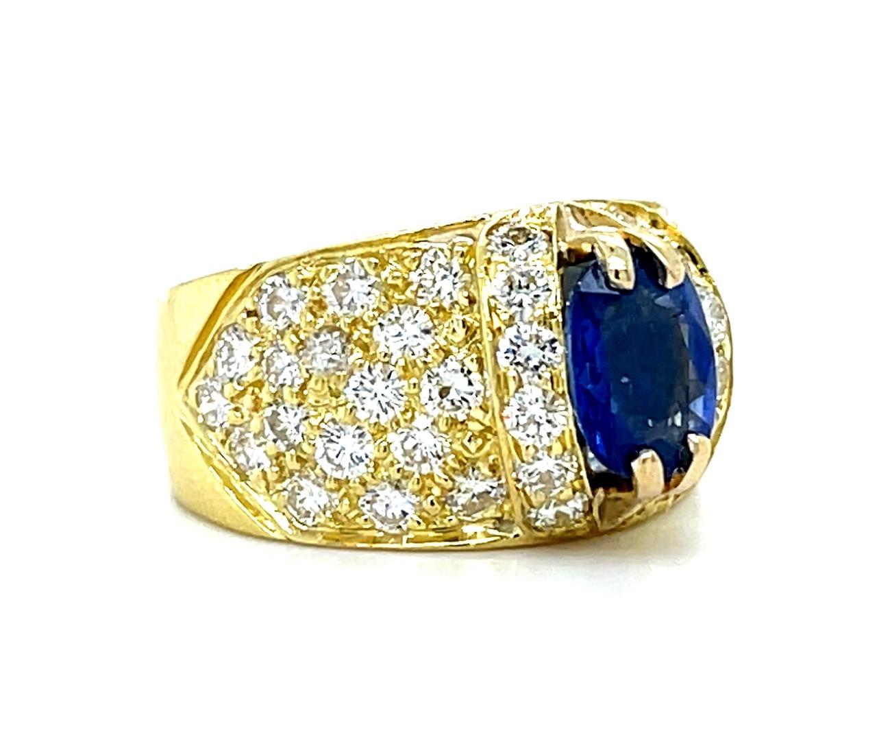 1.50ct Sapphire No Heat 1.40ct Diamond 18KY Estate Ring 7.11g 6.50 Size