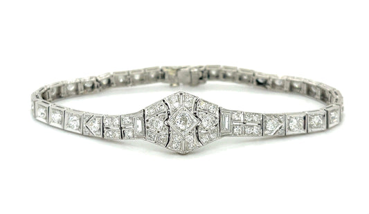 Art Deco (Circa 1930s) 4.75ct European Cut Diamonds Platinum Vintage Bracelet