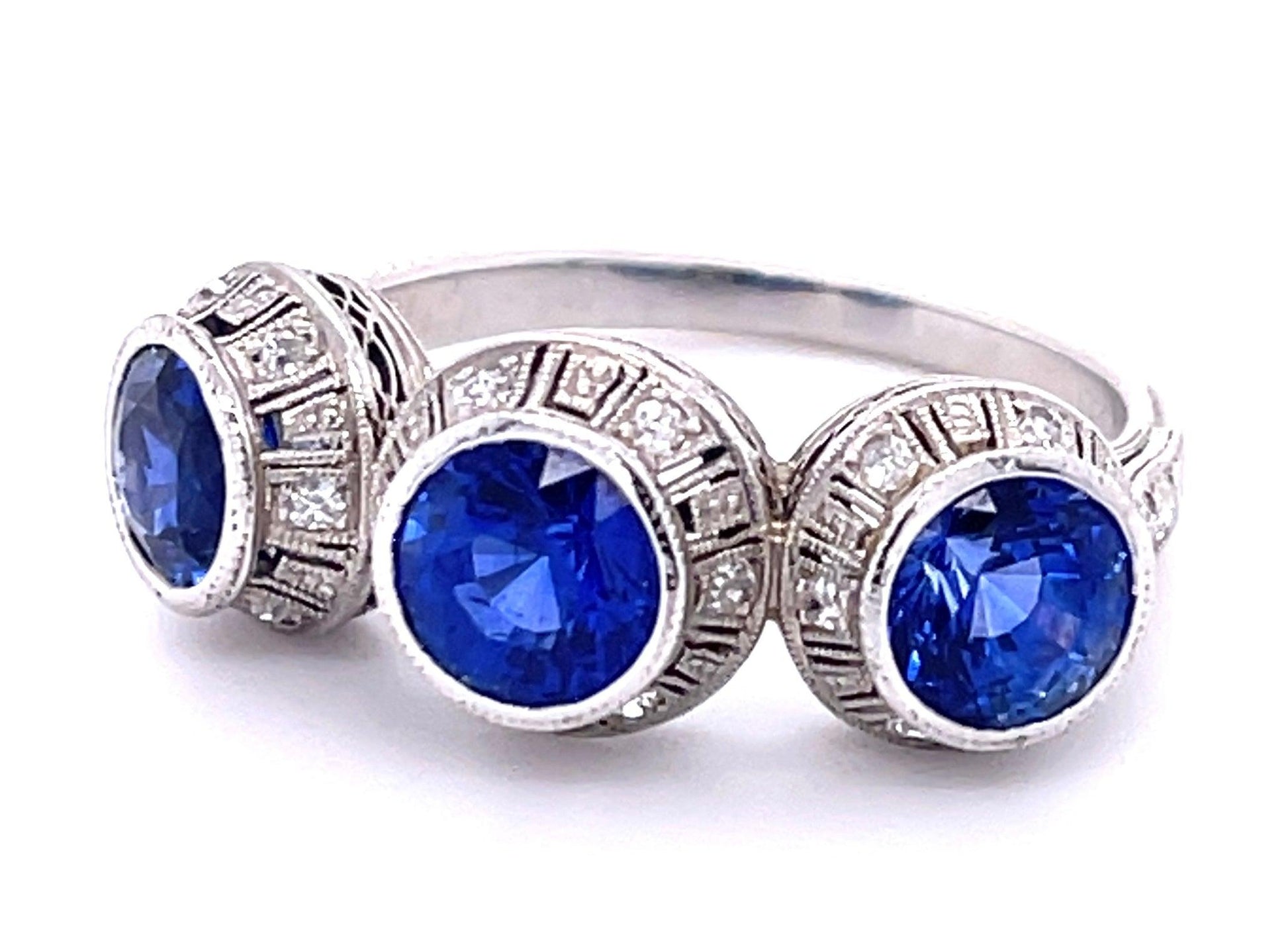 Art Deco Sapphire 3 Stone Antique Ring