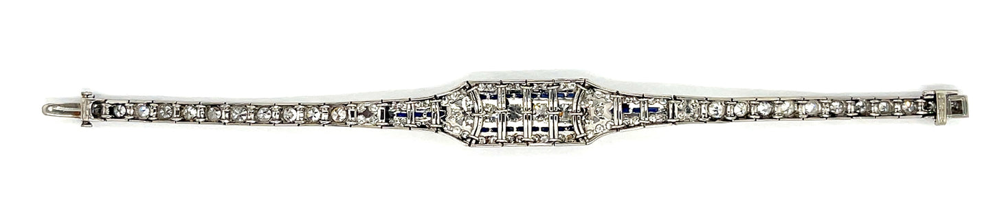 Art Deco 4.75ct Diamonds Platinum Antique Bracelet (Circa 1920s)