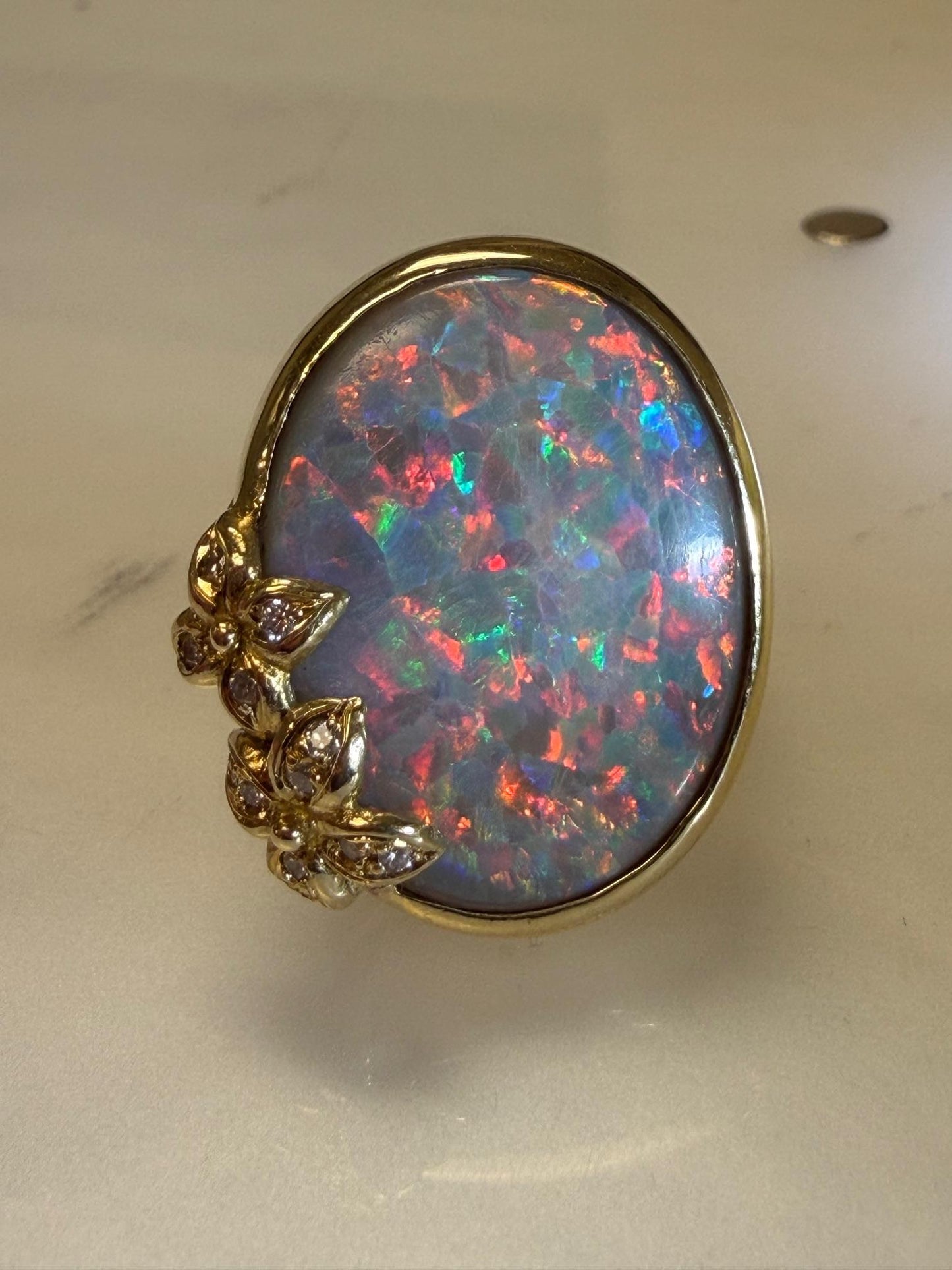 16.85ct Australian Opal .13ct Diamond 18KY Ring