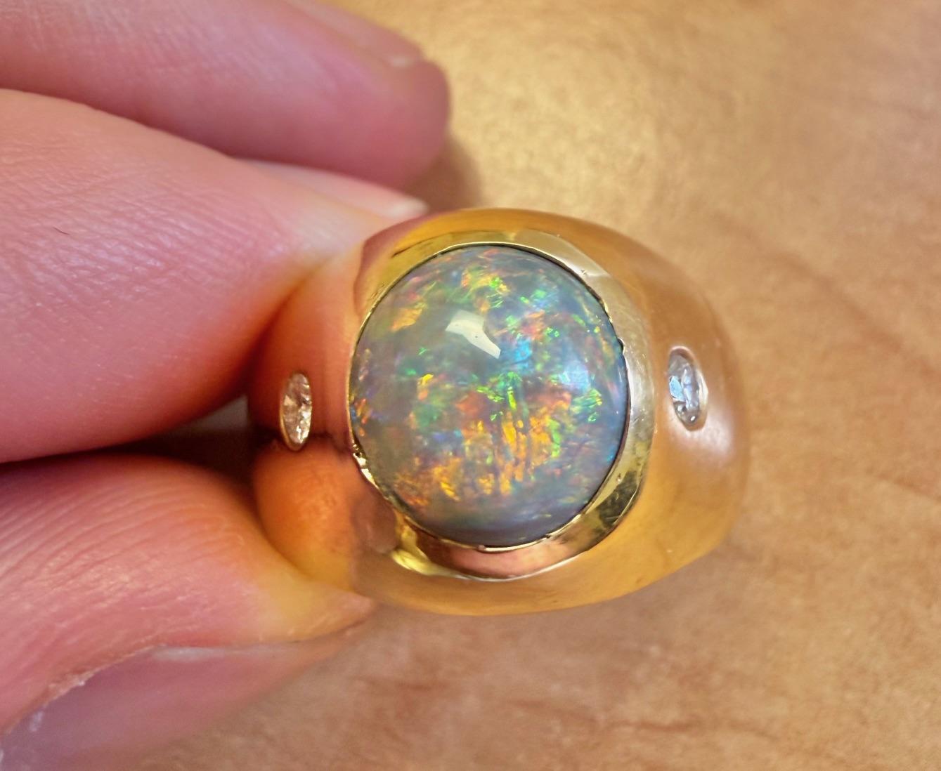 18KY  Black Australian Opal & Diamond Men's Ring 2.25ct(op) 0.16ct twt(dia)