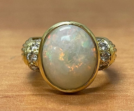 6.50ct Australian Opal .34ct Diamond 18KY Ring (Estate 1970s) 9g 6.25 Size