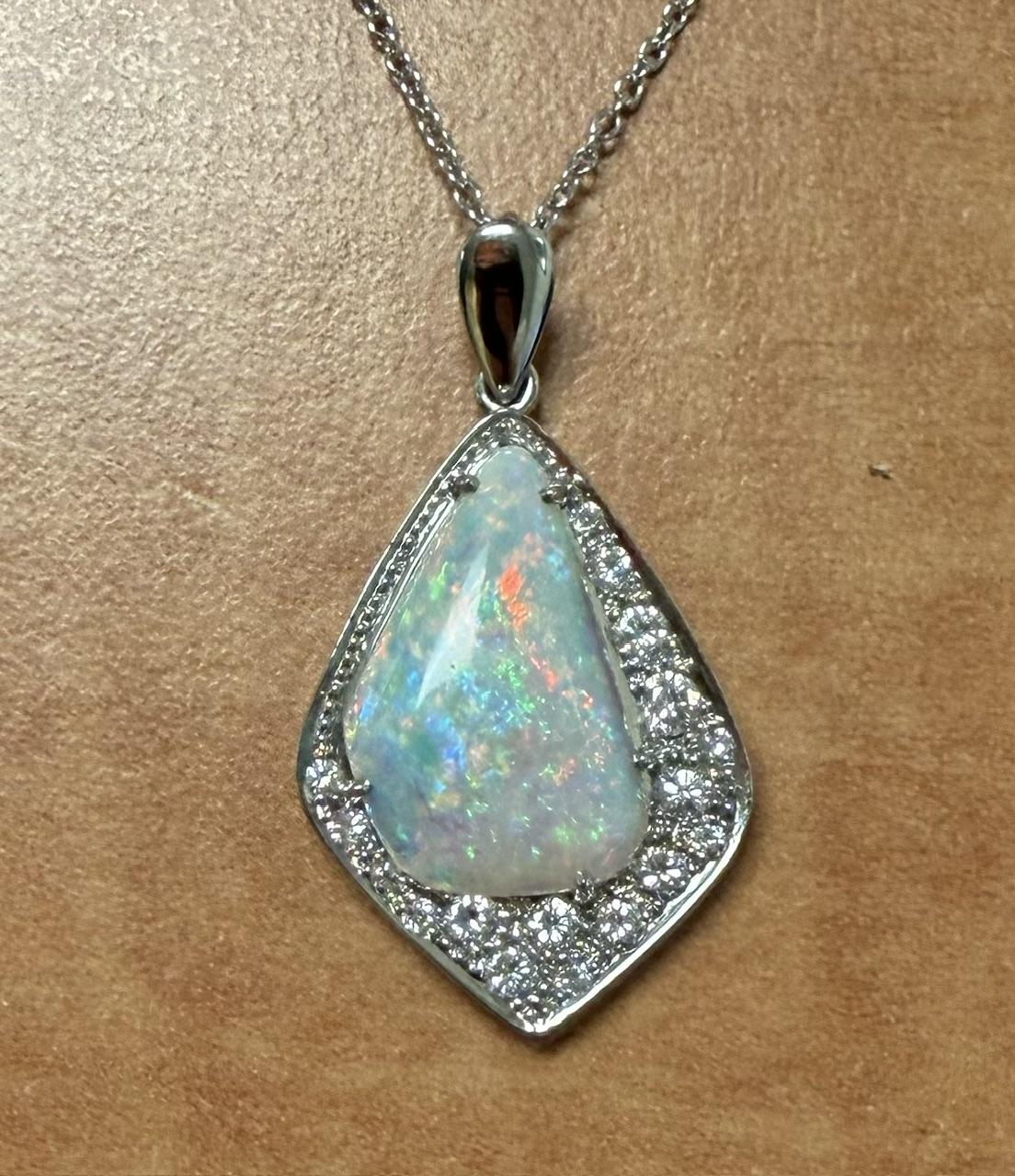 Estate  6.50ct Australian  Opal &  0.50ctw Diamond 14KY White Gold 5.70gr Pendan