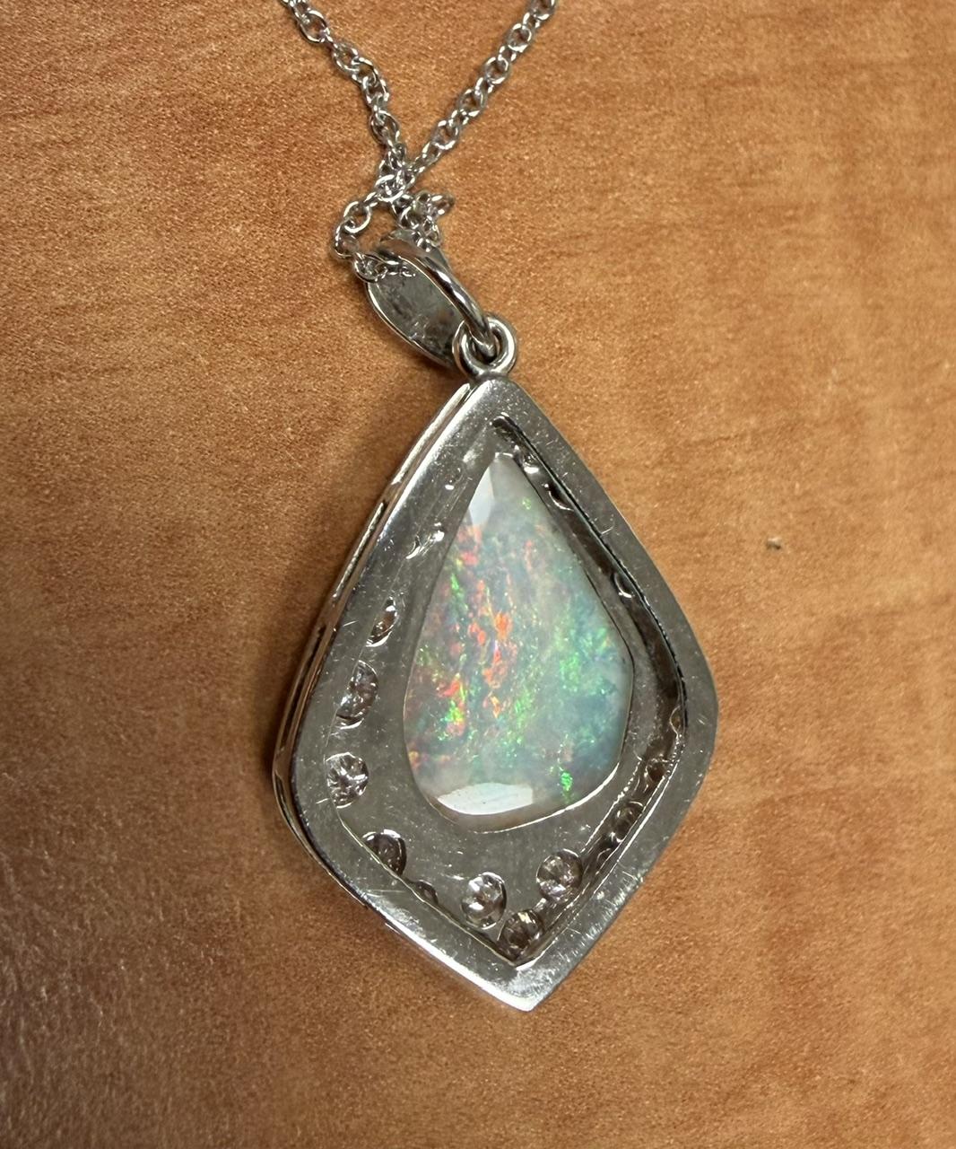 Estate  6.50ct Australian  Opal &  0.50ctw Diamond 14KY White Gold 5.70gr Pendan