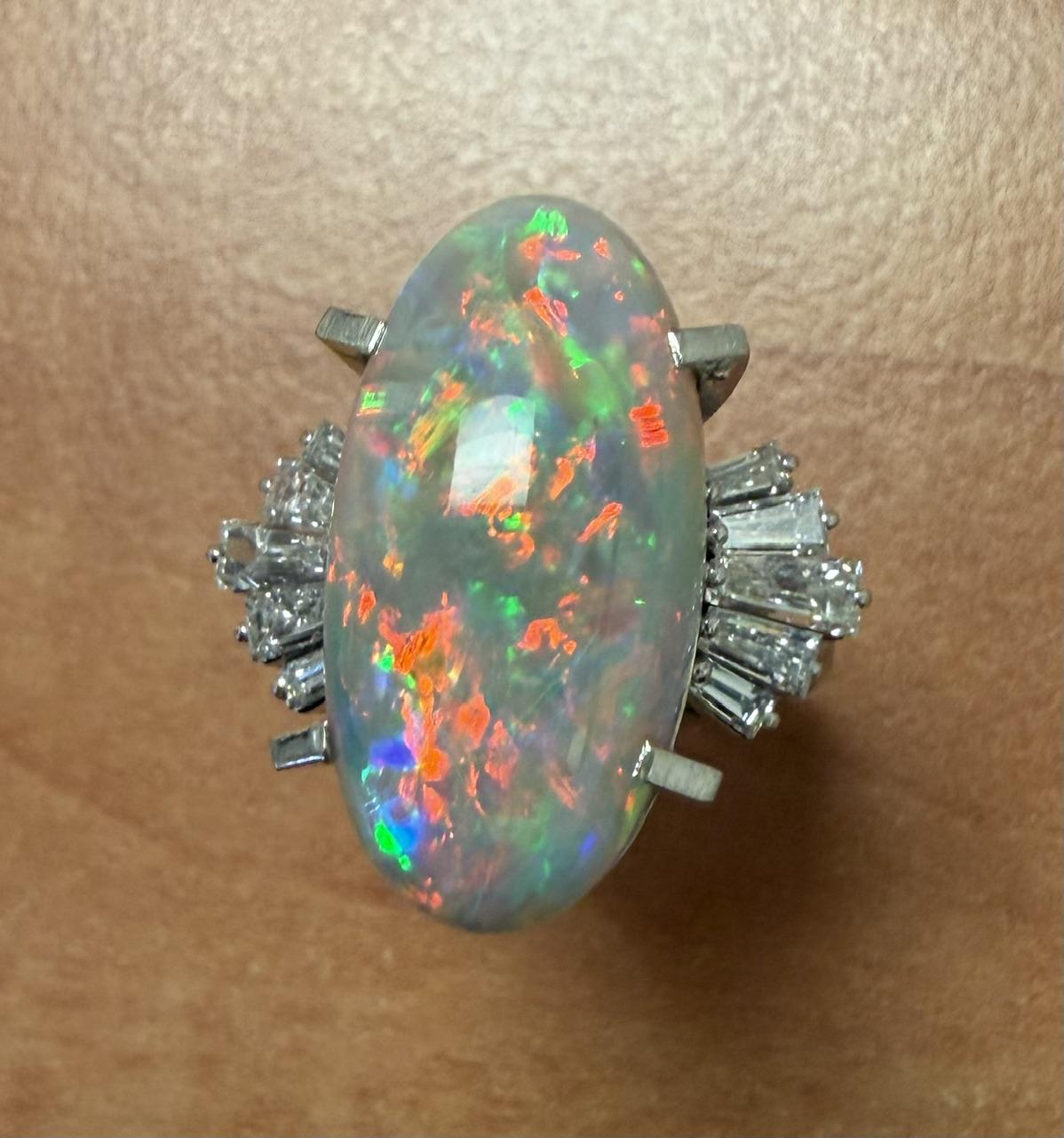 8.65ct Oval Australian Opal .80ct Diamond PT Ring 11.63g 5.50 Size