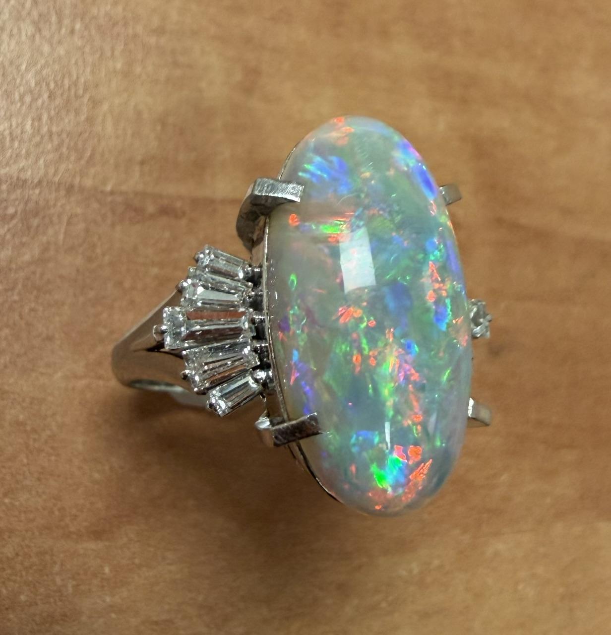 8.65ct Oval Australian Opal .80ct Diamond PT Ring 11.63g 5.50 Size