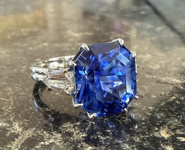 11.77ct Sri Lanka Heated Octagon Sapphire Platinum Ring .82ct Diamond
