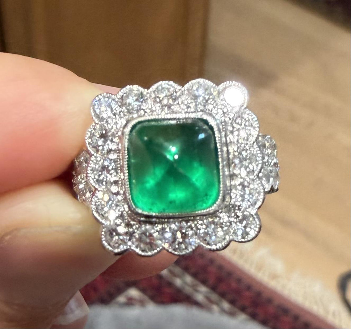 2.50ct Colombian Cabochon Emerald Platinum 2ct Diamond Ring 12.7g
