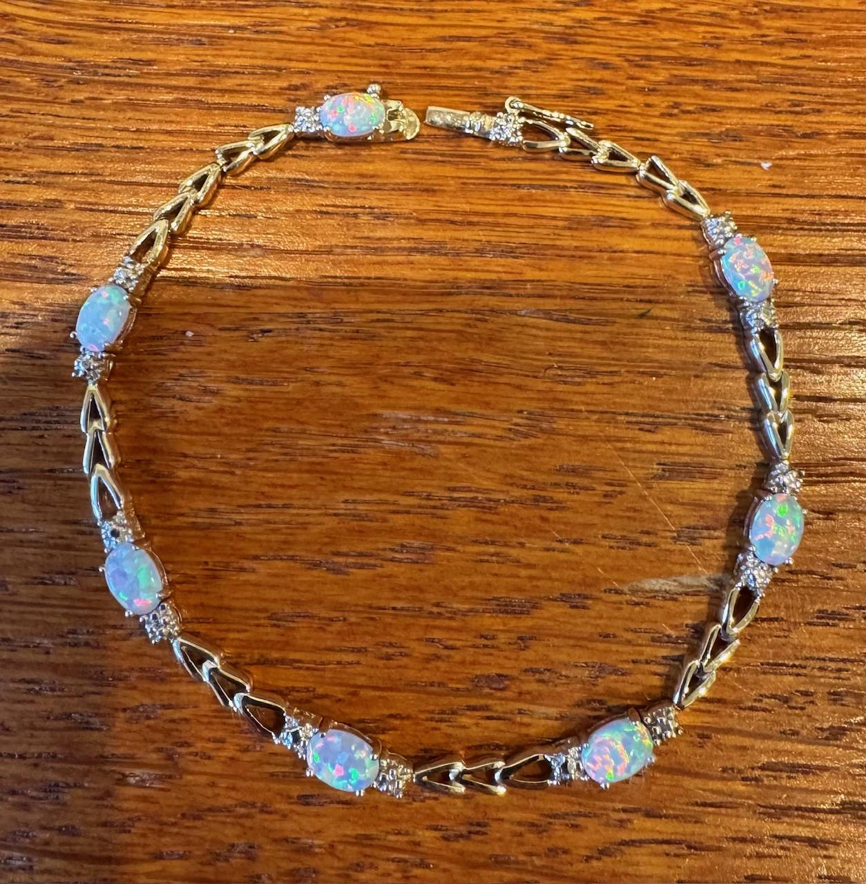 3ct Lab Grown Opals 10KY Bracelet