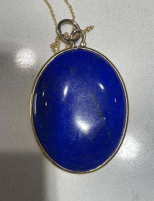 Estate  Lapis Lazuli 14KY  12.47gr Pendant Length 2