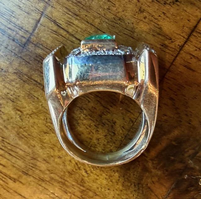 Retro 1ct Emerald 1.20ct Single-cut Diamond 18KY Ring (Vintage 1940s)