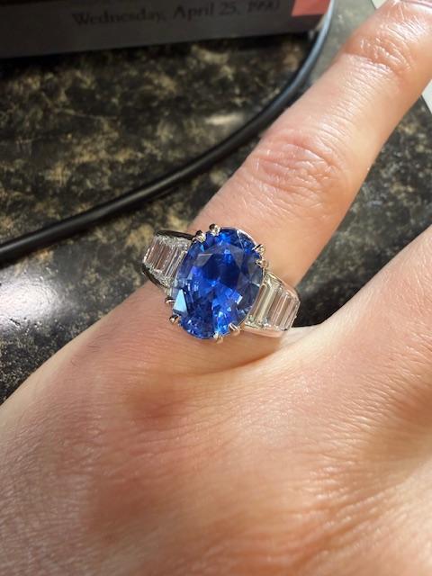 6.30ct Heated Sri Lanka/Ceylon Oval Sapphire 18KW Ring 2.50ct Baguette Diamond