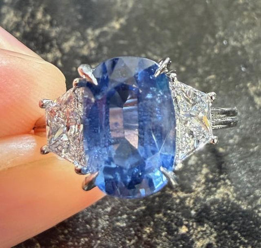 4.14ct Oval Sapphire Platinum Ring .92ct Trapezoid Diamond