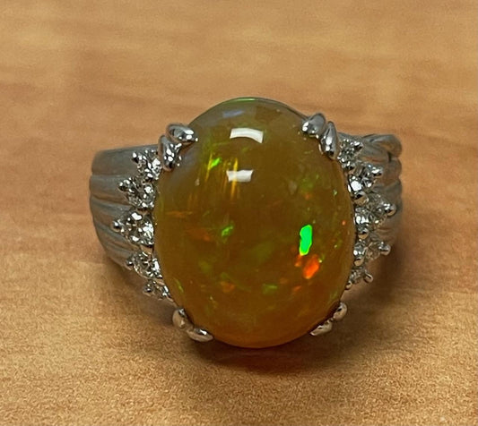 8.35ct Australian Opal Platinum Ring .27ct Diamond 12g