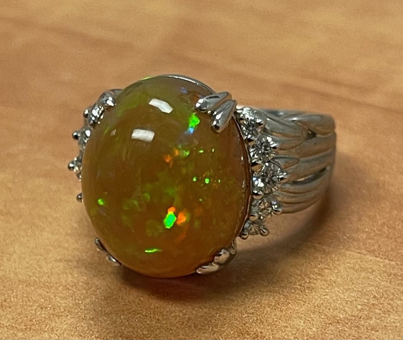 8.35ct Australian Opal Platinum Ring .27ct Diamond 12g